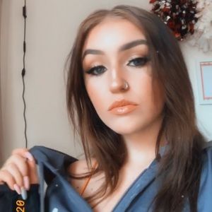 Meet your Posher, Keely